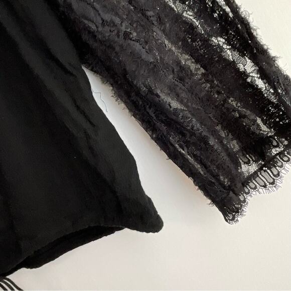 🆕 POL sheer boho dressy lace sleeve top sz small black new with tags - Picture 3 of 6